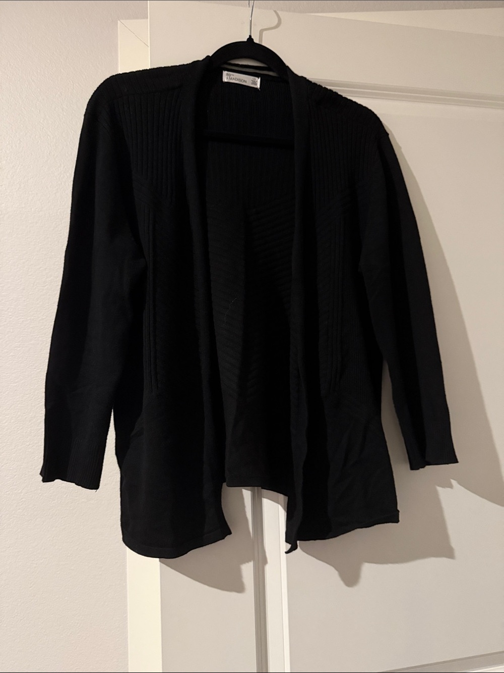 89th & Madison Black Open-Front Knit Cardigan